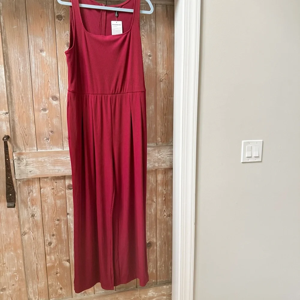 NWT Pretty Garden Deep Red Sleeveless Romper / Pantsuit, Size XL - Picture 4 of 16
